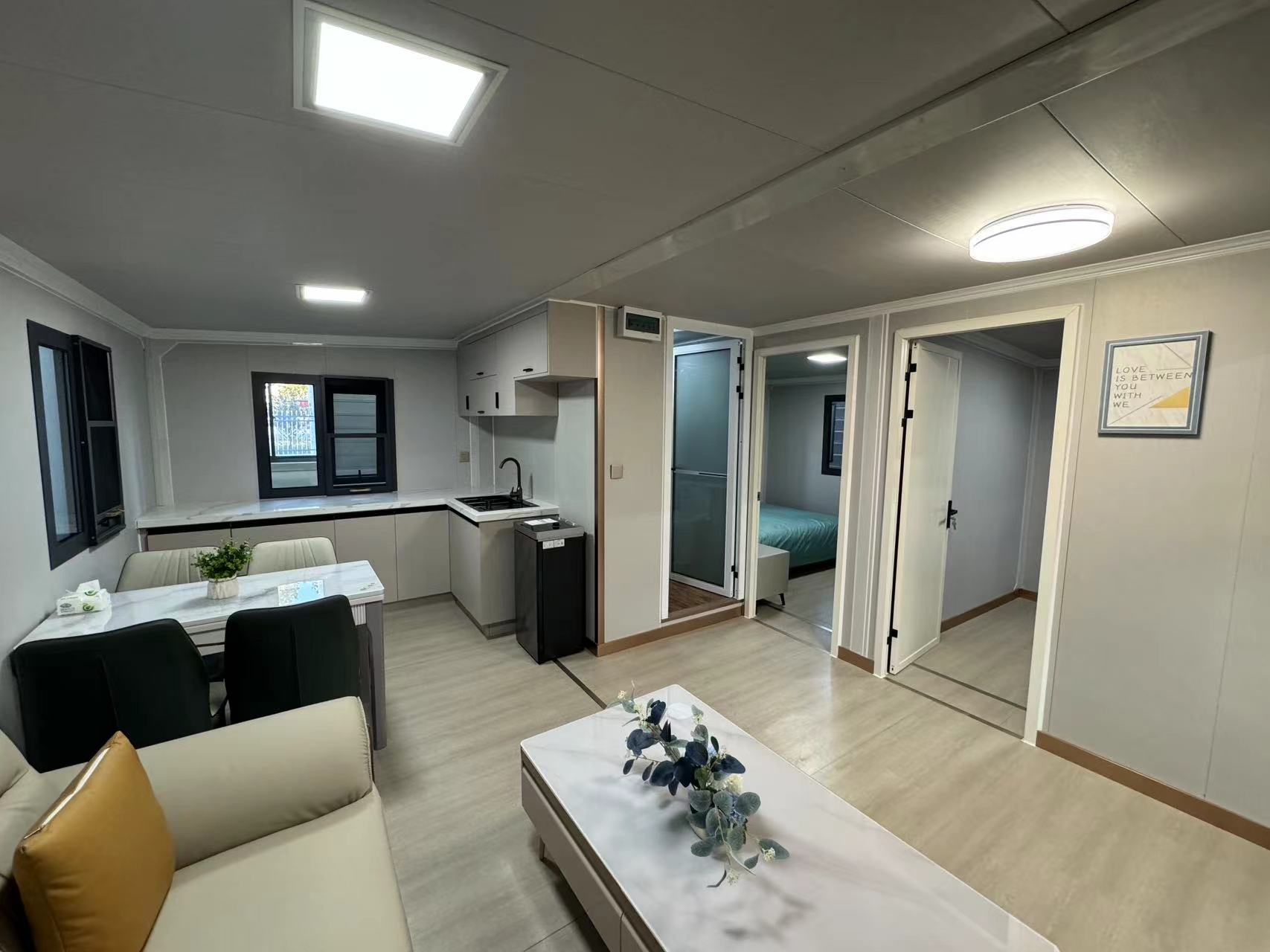 TUFF+ Kit living area